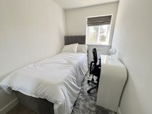 Photo 16- click for photo gallery